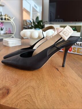 Burberry Black Pointed Slingback Heels with Cream Logo Strap